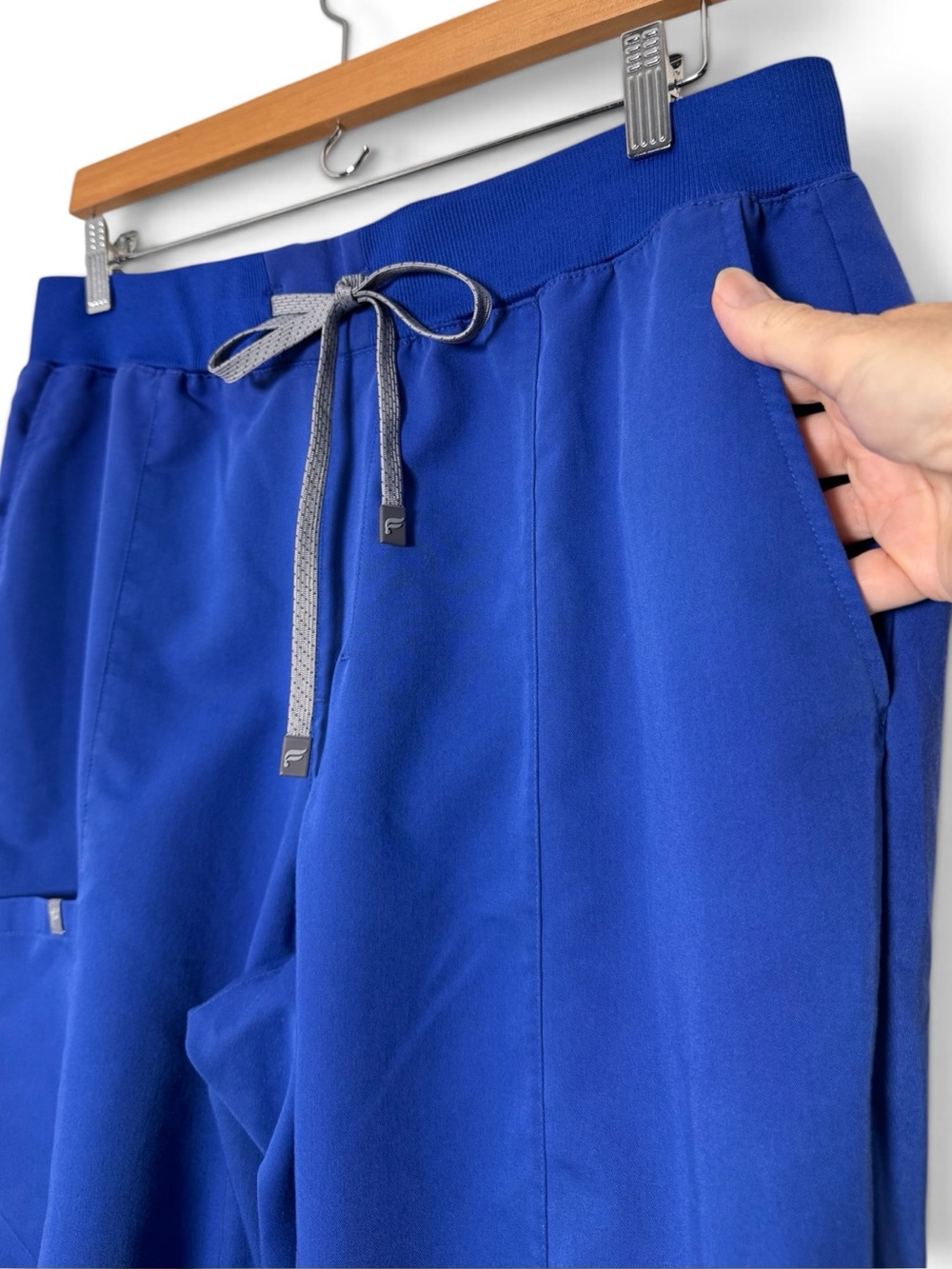 Fabletics Women’s Ion Scrub Pants XL Royal Blue Straight Leg Medical - Picture 2 of 8